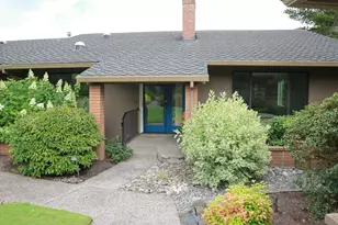 1 Condolea Dr, Lake Oswego, OR 97035 - Photo 1