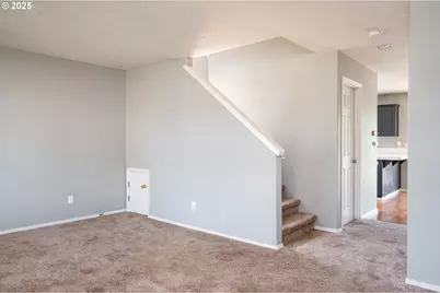 42098 NW Broadshire Ln, Banks, OR 97106 - Photo 4