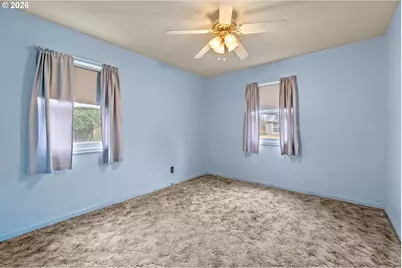 6818 SE 67th Ave, Portland, OR 97206 - Photo 16