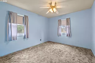 6818 SE 67th Ave, Portland, OR 97206 - Photo 16