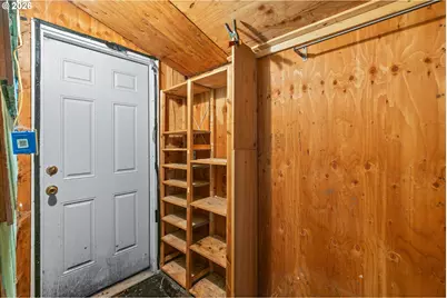 6818 SE 67th Ave, Portland, OR 97206 - Photo 30