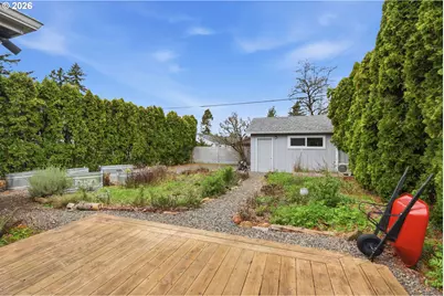 6621 SE Carlton St, Portland, OR 97206 - Photo 36