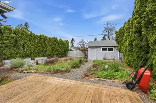 6621 SE Carlton St, Portland, OR 97206 - Photo 36