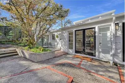 1925 E 26th Ave, Eugene, OR 97403 - Photo 32