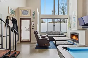 4426 SE Hawthorne Blvd, Portland, OR 97215 - Photo 6