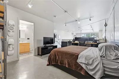 4426 SE Hawthorne Blvd #102, Portland, OR 97215 - Photo 26