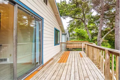 3110 SW Coast Ave, Lincoln City, OR 97367 - Photo 16