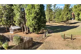 800 Byron Creek Rd, Winston, OR 97496 - Photo 16