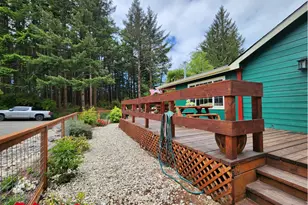 2420 Jefferson St, Port Orford, OR 97465 - Photo 28