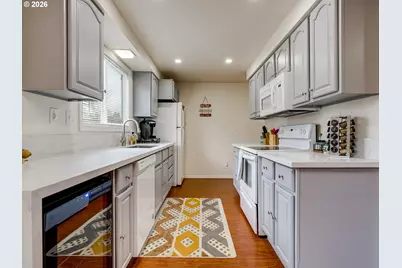 3300 Kauffman Ave #12, Vancouver, WA 98660 - Photo 6