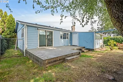 1995 J St, Springfield, OR 97477 - Photo 28