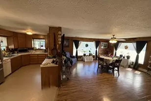 150 SW Brantley Dr, Winston, OR 97496 - Photo 6