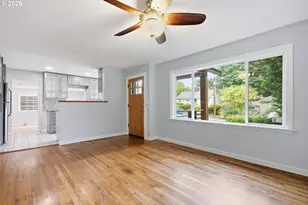 2057 SE 72nd Ave, Portland, OR 97215 - Photo 8