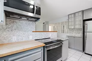 2057 SE 72nd Ave, Portland, OR 97215 - Photo 14