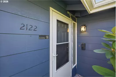 2122 NW 14th St, Gresham, OR 97030 - Photo 6