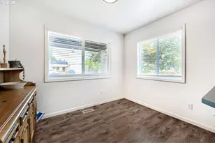 4484 SE 24th St, Gresham, OR 97080 - Photo 6