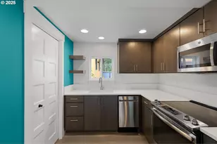 436 SE 44th Ave, Portland, OR 97215 - Photo 32