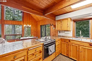 57206 E Marmot Rd, Sandy, OR 97055 - Photo 10