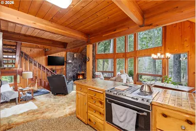 57206 E Marmot Rd, Sandy, OR 97055 - Photo 10