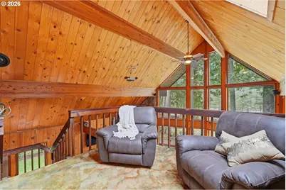 57206 E Marmot Rd, Sandy, OR 97055 - Photo 12