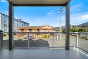 108 N 3rd Ave, Rockaway Beach, OR 97136 - Photo 16