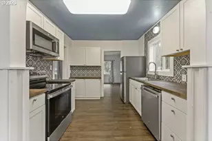 2664 12th St, Salem, OR 97302 - Photo 8