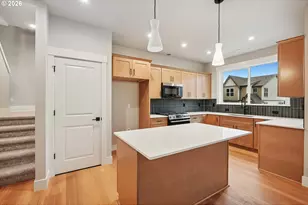 8819 SW 176th Ave, Beaverton, OR 97007 - Photo 12