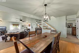 2104 NW Calkins Ave, Roseburg, OR 97471 - Photo 10