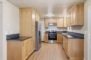 4432 Hawthorne Ave, Eugene, OR 97402 - Photo 10