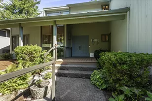 20307 NE Interlachen Ln, Fairview, OR 97024 - Photo 2