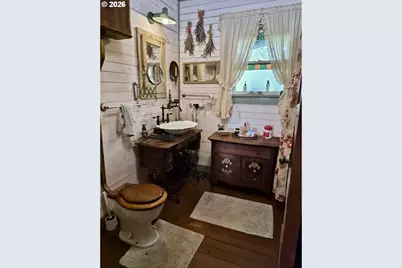 8805 Highway 47, Carlton, OR 97111 - Photo 10