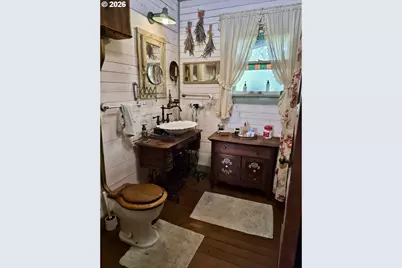 8805 Highway 47, Carlton, OR 97111 - Photo 10
