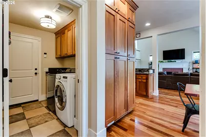 2251 Comstock Ave, Eugene, OR 97408 - Photo 22