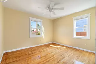 11330 NE Glisan St, Portland, OR 97220 - Photo 18