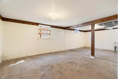 11330 NE Glisan St, Portland, OR 97220 - Photo 24