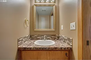 2120 NE 77th Ave, Vancouver, WA 98664 - Photo 14