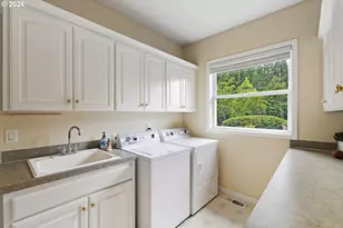 8781 Boulder Ridge Ct SE, Salem, OR 97317 - Photo 10