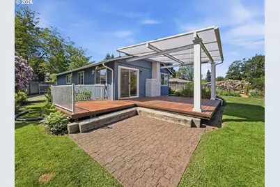 1040 Martha Ct, Eugene, OR 97401 - Photo 20