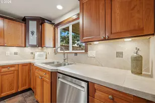 19365 SW Clarion Ct, Beaverton, OR 97003 - Photo 14