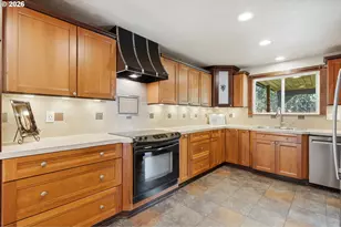 19365 SW Clarion Ct, Beaverton, OR 97003 - Photo 12