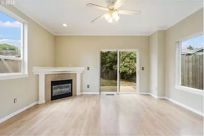 4529 SE Rural St, Portland, OR 97206 - Photo 10