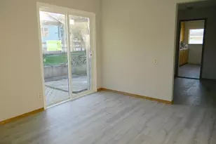 214 E 13th St, The Dalles, OR 97058 - Photo 10