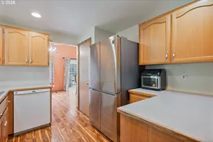 809 Melton Rd, Castle Rock, WA 98611 - Photo 12