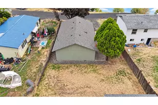806 SW 15th St, Pendleton, OR 97801 - Photo 26