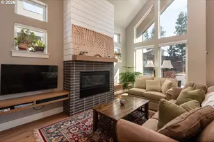 152 W Clearpine Dr, Sisters, OR 97759 - Photo 4