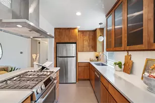 1916 NE Liberty St, Portland, OR 97211 - Photo 8