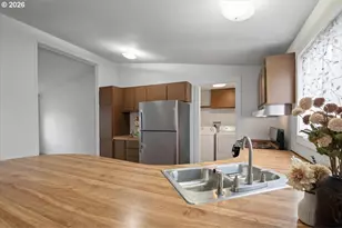 9874 Golf Club Rd, Stayton, OR 97383 - Photo 10