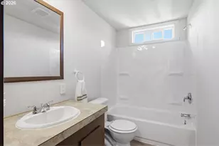 9874 Golf Club Rd, Stayton, OR 97383 - Photo 18