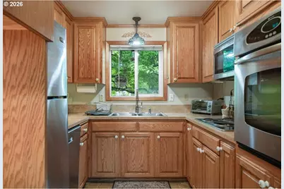 2215 NW Circle Blvd, Corvallis, OR 97330 - Photo 18