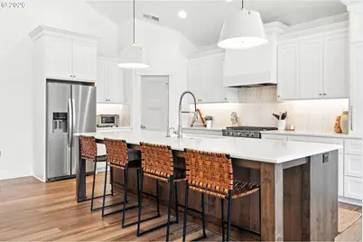 2049 SE Arrowwood Ave, Dallas, OR 97338 - Photo 12